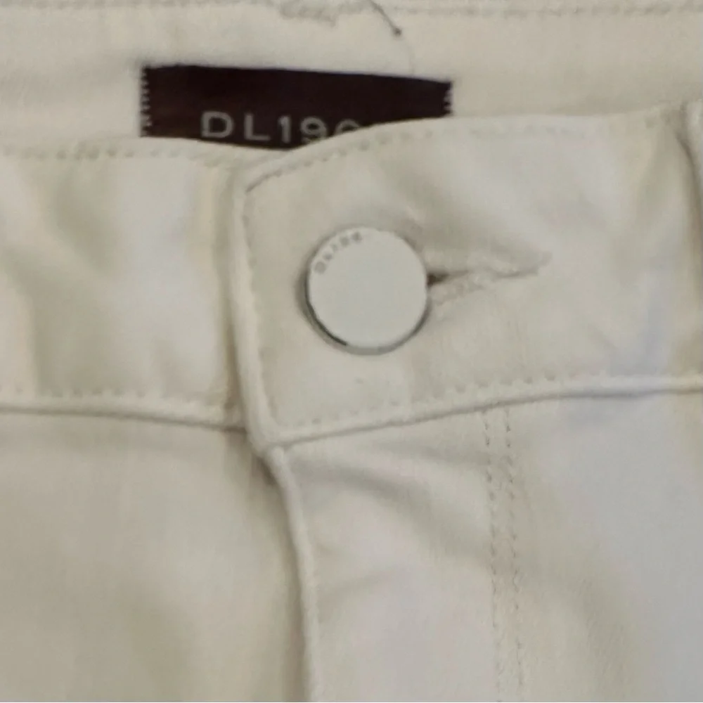 DL1961 white crop Jean - Picture 4 of 8